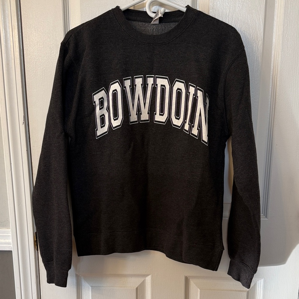 Bowdoin College crew neck sweatshirt